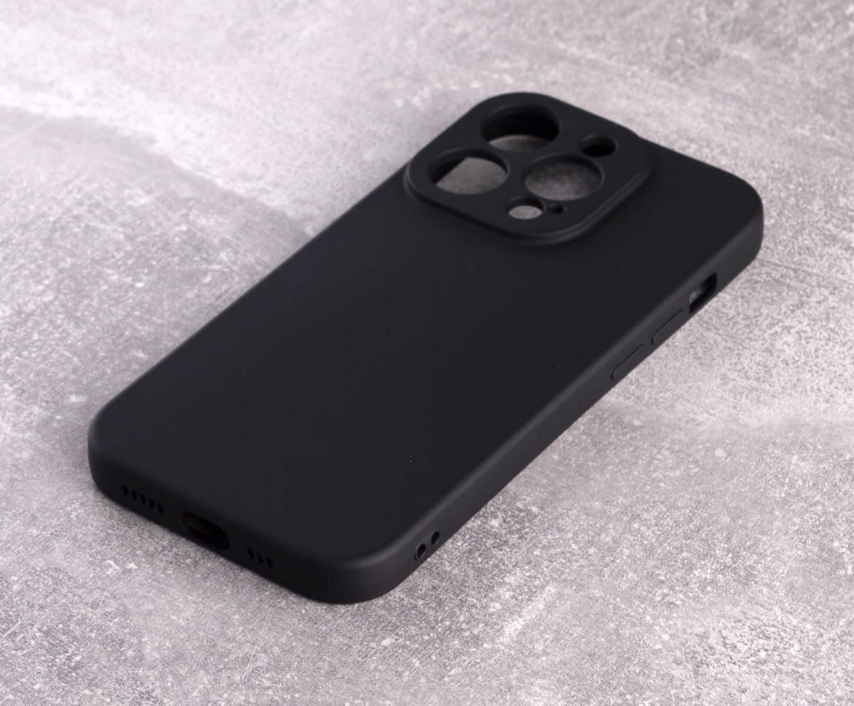 Силиконовый чехол SOFT Silicone Case для iPhone 14 Pro (без лого) черный.  Аксессуары оптом в Украине Силиконовый чехол SOFT Silicone Case для iPhone  14 Pro (без лого) черный . Описание, характеристики, цены.